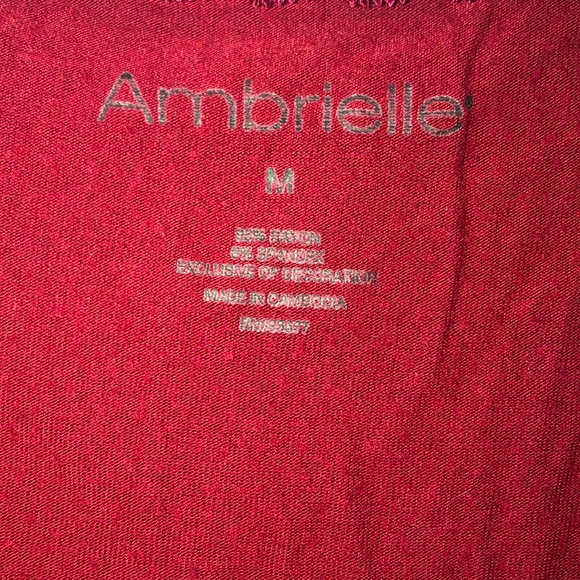 red long sleeve crop top - Picture 3 of 4